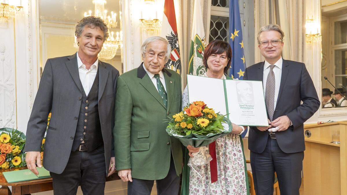 Verleihung des Josef Krainer-Heimatpreises: LH Christopher Drexler, Eva Maria Lipp, Josef Krainer, Gerald Schöpfer (v.r.)