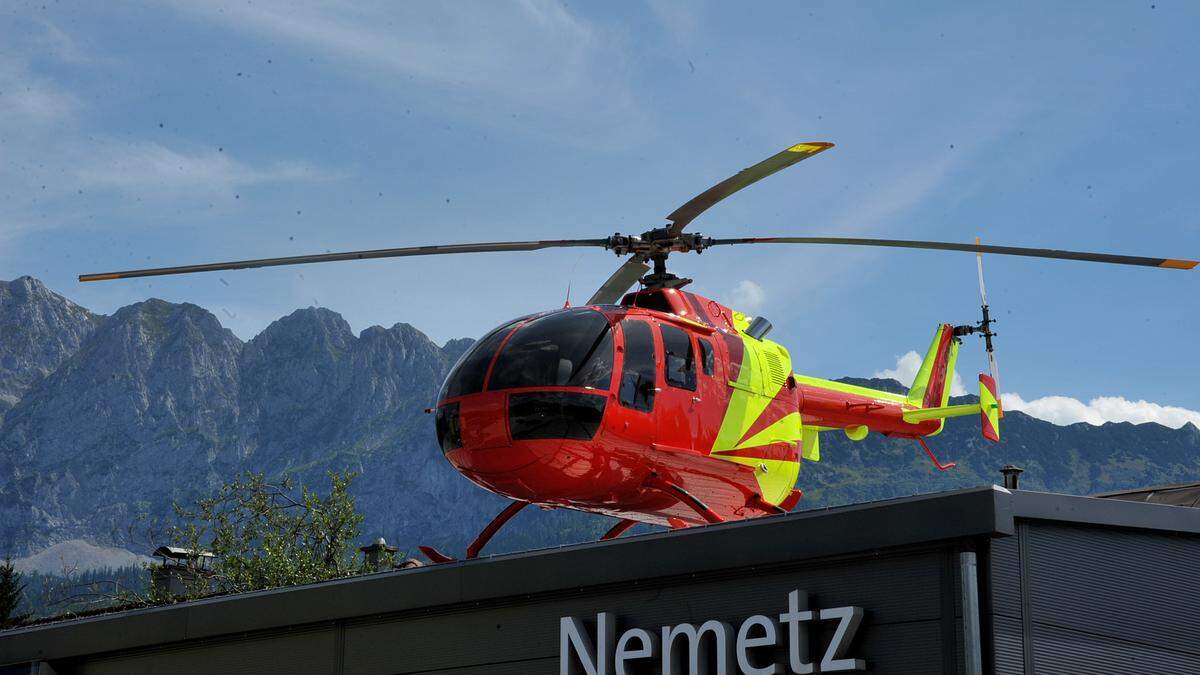 Der aktuelle Hubschrauber am Dach