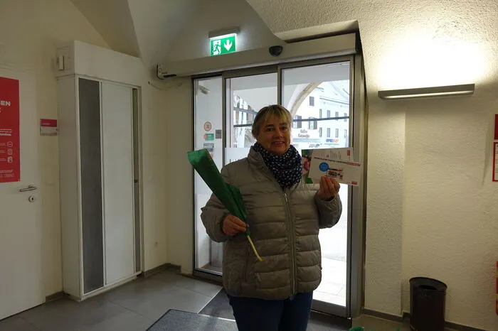 Machen Sie von sich und Ihrer Blume ein Foto, posten Sie es mit dem Hashtag #spürdenfrühling auf www.facebook.com/kleinezeitung und verlinken Sie jemanden. Gewinnen Sie mit etwas Glück ein Wochenende beim traditionellen Narzissenfest in Bad Aussee.