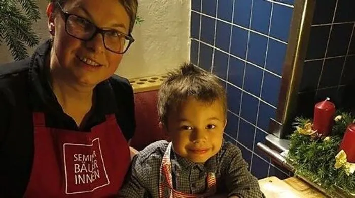 Seminarbäuerin Manuela Pichler und Sohn Michael