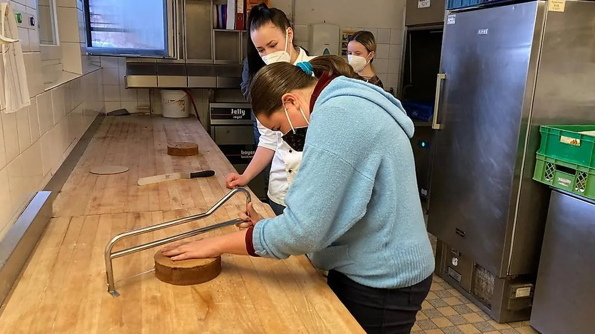 Alyssa Stocklauser gibt ihr Wissen an Jugendliche weiter