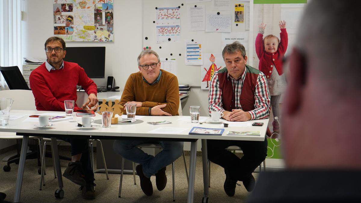 Egon Wibmer (Leiter Ambulante Familienarbeit Osttirol) Guido Fuß und Andreas Pfurner