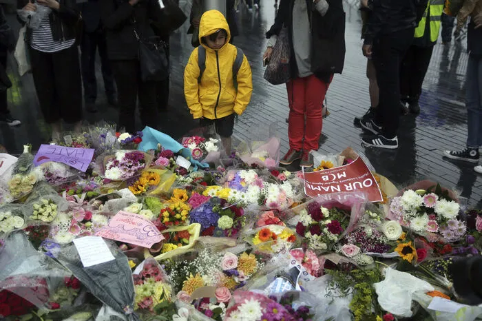 Mutige Londoner seien Verletzten selbstlos zur Hilfe gekommen - "Ihr seid die Besten von uns!", sagte Khan.