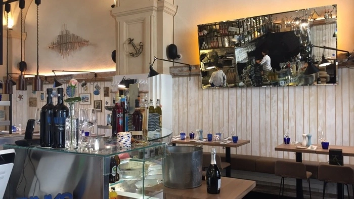 Landhausgasse 6: In einer ehemaligen Fleischerei eröffnet die Gastrofamilie Grossauer. . .