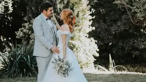 Verliebte Blicke bei Elena und Kevin