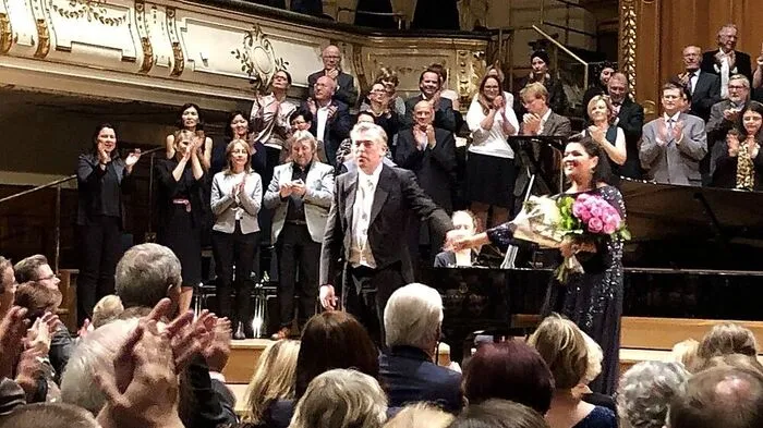 Standing Ovations für Anna Netrebko und Malcolm Martineau im übervollen Stefaniensaal Graz