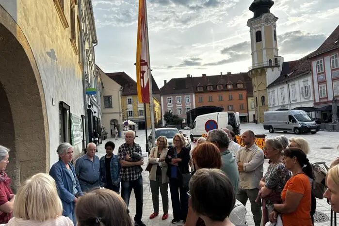 Bei den kommenden historischen Spezialführungen stehen die Themen Wein und Kunst am Programm 