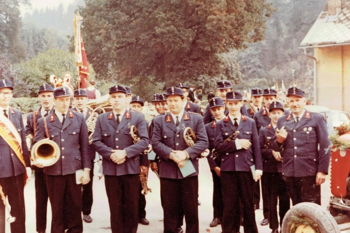 Auch 1963 war der Verein weiterhin an die Feuerwehr angelehnt.