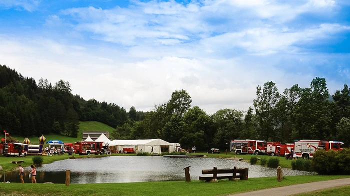 Die Feuerwehr Möderbrugg lud im Juni wieder zu ihrem Teichfest, bei dem ein buntes Programm geboten wurde.
