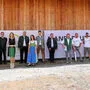  Gesellschafter der Biomasse Ligist GmbH mit Geschäftsführerin Maria Stering, Bgm. Johann Nestler, Vizebgm. Roman Neumann, Planer Leo Riebenbauer und Vertretern der bauausausführenden Unternehmen