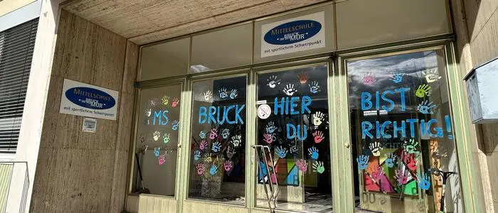 Sind auch die Pernegger Kinder noch an der Brucker Mittelschule richtig? Das soll Bildungslandesrat Stefan Hermann entscheiden