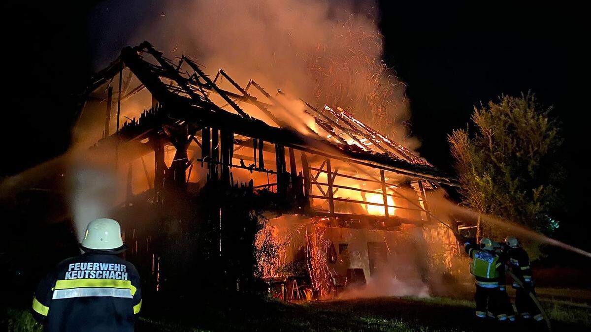 Das Wirtschaftsgebäude in Keutschach brannte komplett nieder