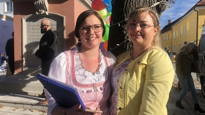 Initiatorin Andrea Beer (rechts) mit Schwester Manuela Rinößl