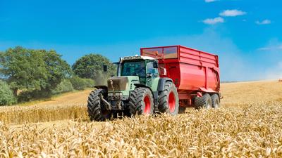 Laut Minister Totschnig gibt es neben dem Dieselmotor derzeit in der Landwirtschaft keine alternativen Antriebsmöglichkeiten.