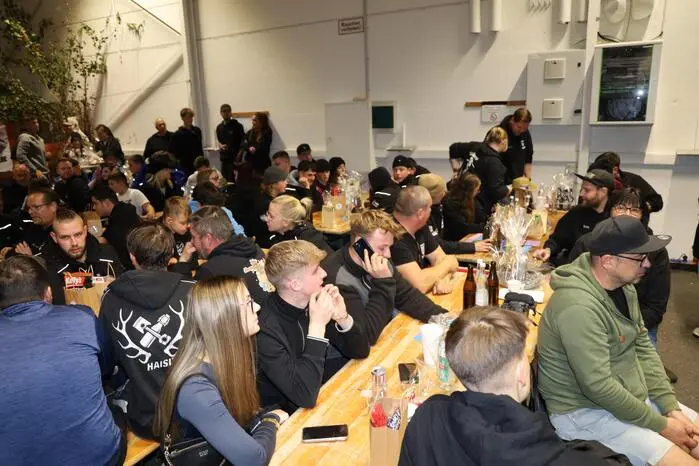 In der Ausstellung konnten mehr als 200 Krampusmasken von 23 Vereinen besichtigt werden
