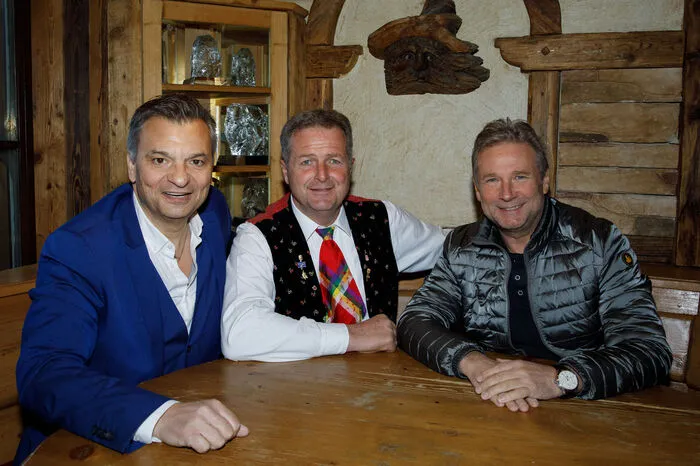 ... Markus Wolfahrt (Ex-Klostertaler), Norbert Rier (Kastelruther Spatzen), "Friedl" Würcher (Nockis)