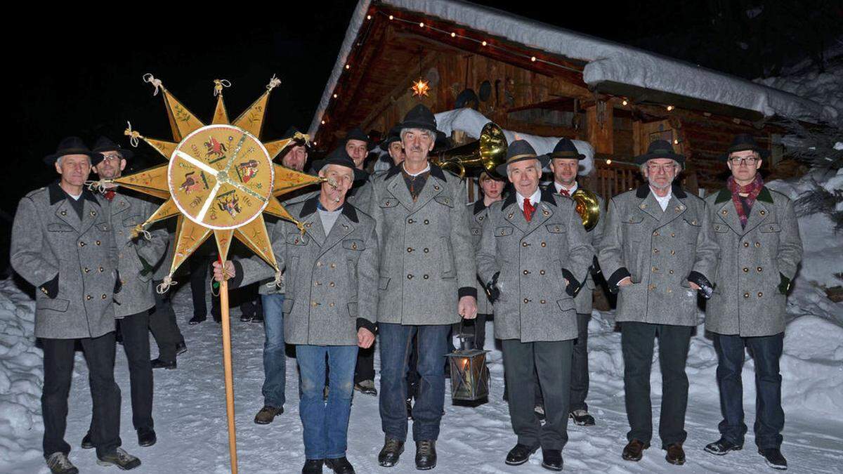 Die Heiligenbluter Sternsinger freuen sich, die Häuser am 5. Jänner via Radio besuchen zu können.