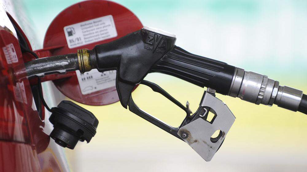 Treibstoff kostet um 5,1 Prozent weniger als im Vorjahr