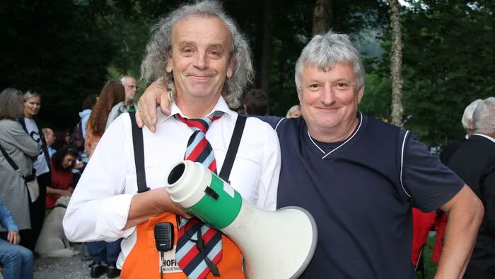 Choreograf Zdravko Haderlap und Obmann Willi Ošina (Forum Zarja)