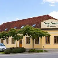 Im ehemaligen Kirchenwirt in Altenmark entsteht derzeit das neue Feinkostbristro, der Standort in der Hellweg-Filiale in Fürstenfeld bleibt bis zum Umzug geöffnet