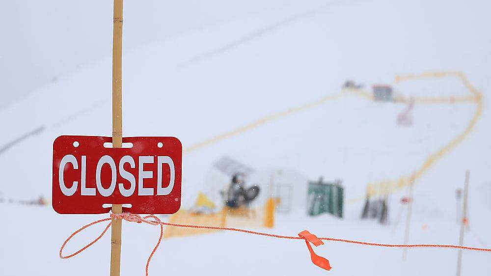 Schneesturm in Lake Louise, die erste Abfahrt des Winters wurde abgesagt 