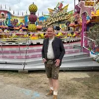 Wo heute das Break Dance am St. Veiter Wiesenmarkt steht, arbeitete Andreas Lackner in seiner Jugend in einer Wurstbude