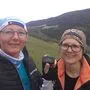 Eva Reindl (links) und Anna Baumgartner sind auch bei kaltem Wetter unterwegs   