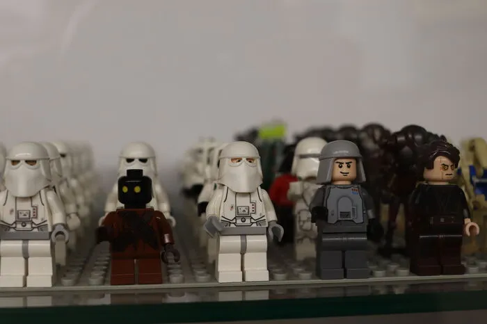 Die Figuren aus Star Wars sind Sammlerstücke.