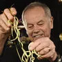 Disney Plus streamt ab Ende Juni in einer Serie über den gebürtigen Kärntner Wolfgang Puck. Der Starkoch wurde in den USA vor allem als Koch der Oscar-Nacht berühmt