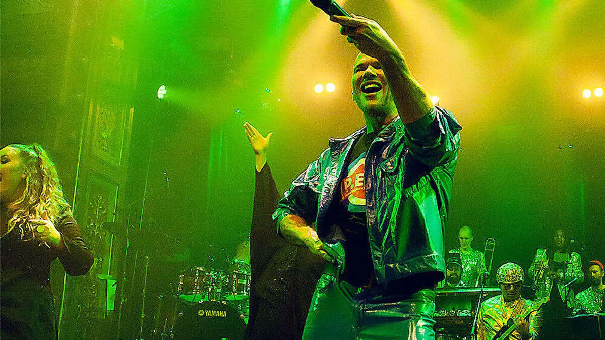 Die Disco-Popband Alcazar hat ihren Welthit "Crying at the Discoteque" im Gepäck