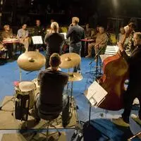 Auftritt im Kellertheater