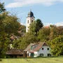 St. Johann in der Haide, ein beschaulicher Ort mit viel Grün und einem Wald am Ortsrand