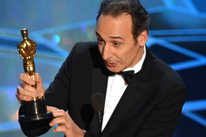 Alexandre Desplat holte sich mit der Filmmusik zu del Toros "Shape of Water" seinen zweiten Oscar. Einen hat er schon: für Wes Andersons "Grand Budapest Hotel".