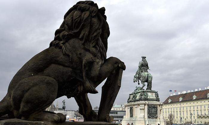 Kulturminister Drozda wünscht sich einen neuen Namen für den Platz mit dem Prinz Eugen Denkmal