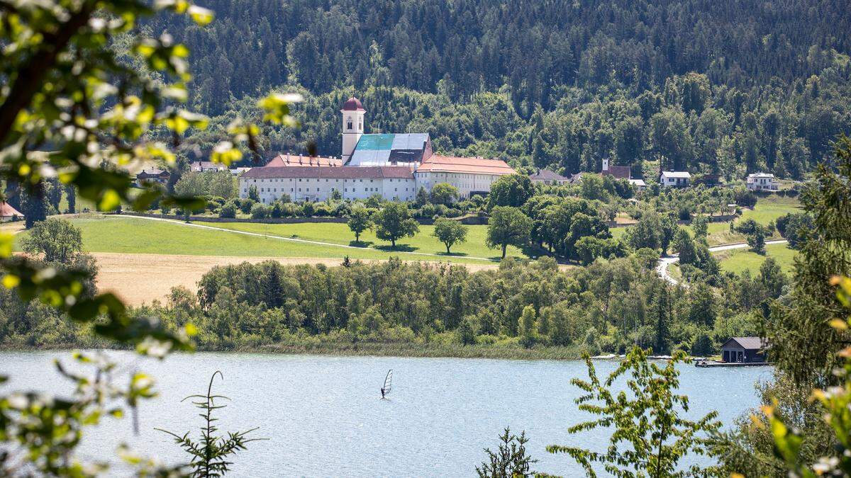 27,4 Grad Wassertemperatur - der Längsee ist derzeit Kärntens wärmster See
