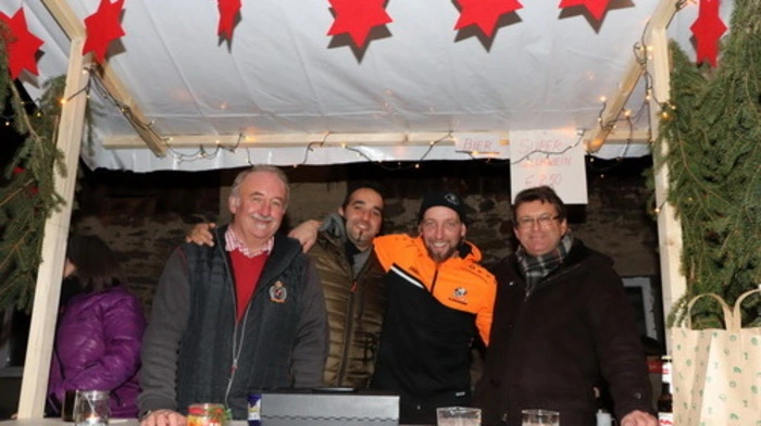 Die "Advent im Dorf" Organisatoren von der Dorfgemeinschaft St. Nikolai-Glanhofen von Links: Diethard Knes (Obmann), seine beiden Stellvertreter Florian Tanzer und Martin Lorber (er ist auch Obmann von der "Brauchtumsgruppe Ossiacher Tauern") und Andreas Manessinger (Kassier).