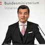 Will die Visegrad-Staaten aus dem Eck holen: Innenminister Wolfgang Peschorn
