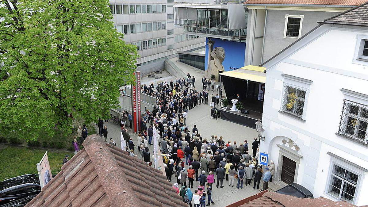 Auch die Großausstellungen in der Kunsthalle Leoben haben seit einiger Zeit einen Zweijahres-Rhythmus