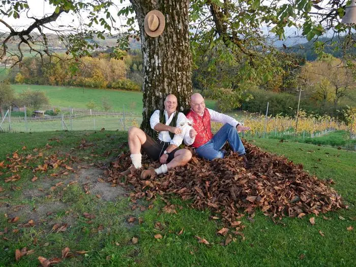 Robert Mack und Gerfried Pink vom Karolinger Weinbau sind Teil von „Wein on Tour“ und stellen ihre Kärntner Weine vor