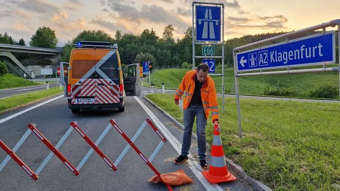 Um Punkt 20 Uhr wurden die Autobahnauffahrten Steinberg und Mooskirchen in Richtung Klagenfurt gesperrt.