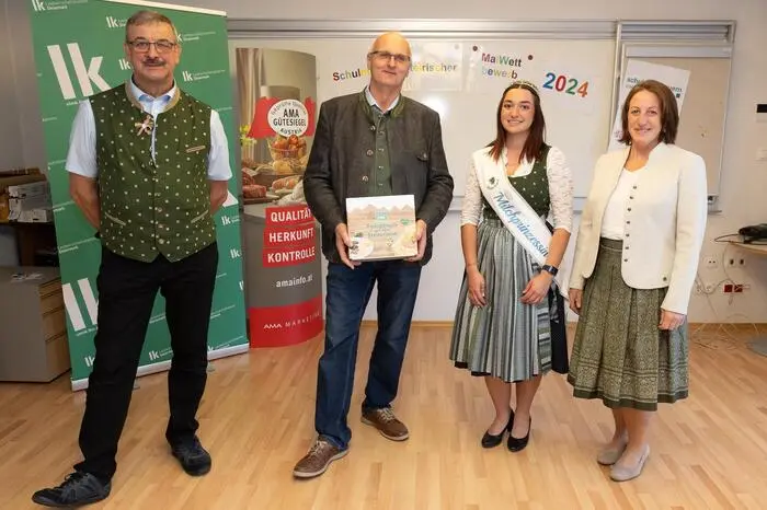 Die Gewinner-Kinder erhielten Malkassetten, eine Box mit Lebensmitteln der Obersteirischen Molkerei und viele weitere Schul(milch)sachen.
