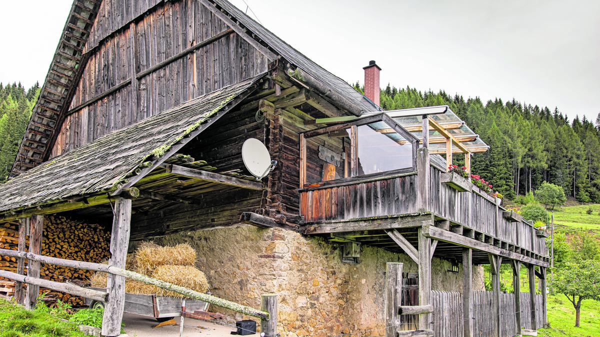 Die Almhütte im Lavanttal ist wieder Schauplatz der ATV-Sendung „Forsthaus Rampensau“