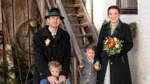 Christine und Erwin Tesch mit ihren Kindern