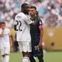 Charlotte, USA, 22nd June 2025. Antonio Rudiger of Real Madrid l argues with Gustavo Cabral of CF Pachuca r during the Real Madrid vs CF Pachuca FIFA Club World Cup match at Bank of America Stadium, Charlotte. Picture credit should read: David Klein / Sportimage EDITORIAL USE ONLY. No use with unauthorised audio, video, data, fixture lists, club/league logos or live services. Online in-match use limited to 120 images, no video emulation. No use in betting, games or single club/league/player publications. SPI_092_DK_Real_Madrid_Pachuca SPI-3989-0091