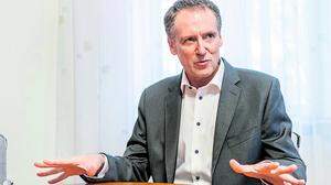 Herwig Lindner, Facharzt für Innere Medizin. Präsident der Steirischen und Vizepräsident der Österreichischen Ärztekammer 