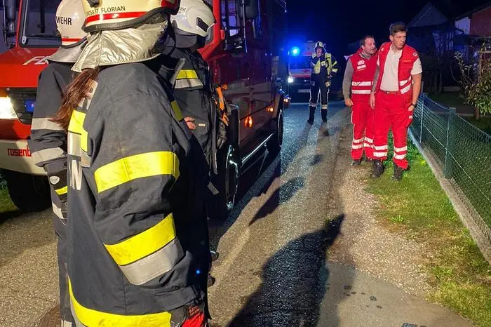 Die Einsatzkräfte konnten den Brand rasch unter Kontrolle bringen und schlimmeres verhindern. 