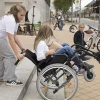 Die Bürgerinnen und Bürger konnten am Aktionstag auch ausprobieren, wie barrierefrei der Shared Space in Gleinstätten ist