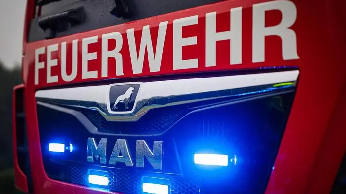 66 Einsatzkräfte bekämpften die Flammen