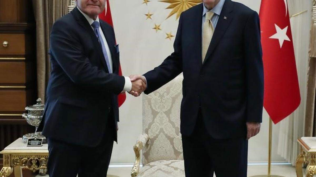 Sobotka war zwei Tage vor dem historischen Treffen Erdogans mit Bundeskanzler Karl Nehammer (ÖVP) am Rande des Madrider NATO-Gipfels nach Ankara gereist.