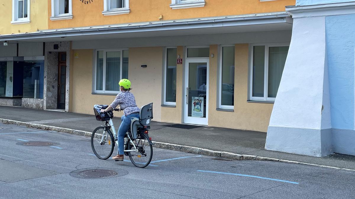 Im Erdgeschoß dieses Gebäudes in der Judenburger Kaserngasse war das Sprachinstitut Ideum ansässig. Die gesamte Firmeneinrichtung wird nun versteigert